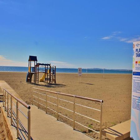 Beach Breeze Townhouse By The Beach 산타 폴라 외부 사진